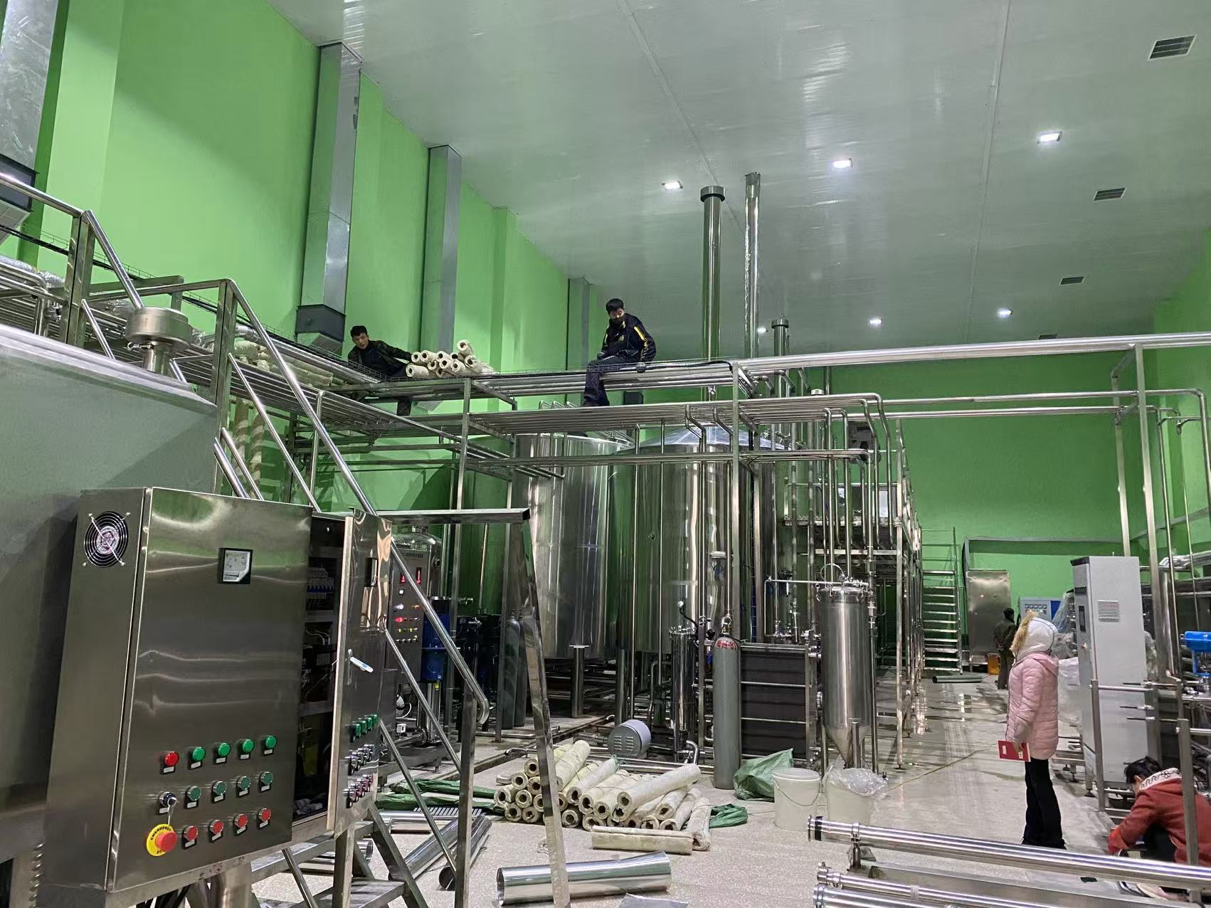 城厢精酿啤酒设备厂—精酿啤酒设备制造：传承工艺与创新科技的交融